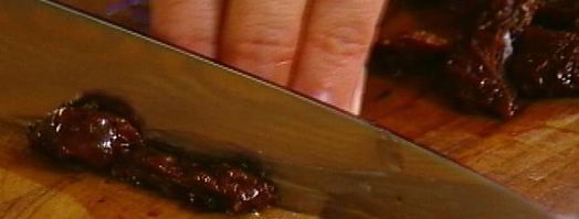 мини-пиццы с грудинкой, помидорами и оливками. Шаг 6