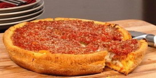 Пицца фаршированная сыром и овощами по-чикагски