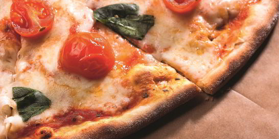 Пицца Маргарита на тесте без яиц