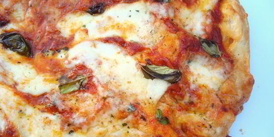 Пицца на протвине в духовке