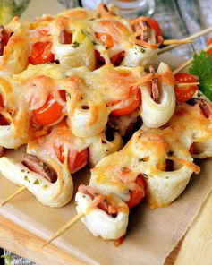 Пицца на шпажках