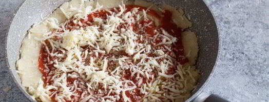 пицца на сковороде без муки. Шаг 13