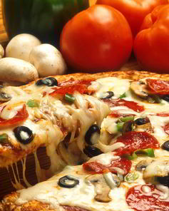 Пицца на сковороде с сыром