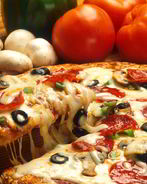 Пицца на сковороде с сыром