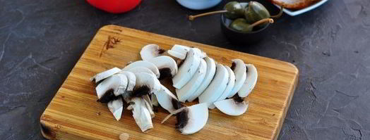 пицца на слоено-дрожжевом тесте. Шаг 7