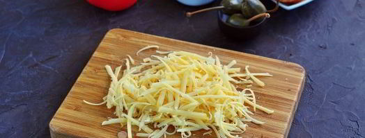 пицца на слоено-дрожжевом тесте. Шаг 9