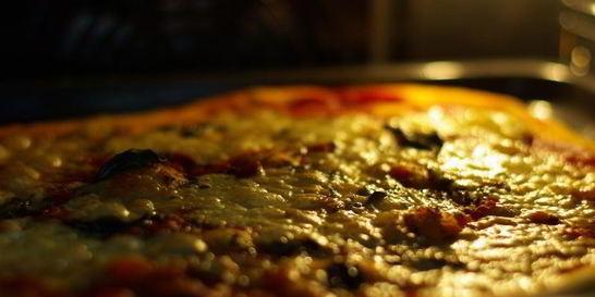 Пицца на тонком тесте