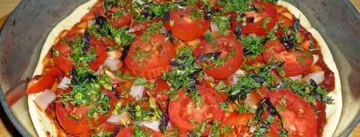 пицца на жидком тесте со свининой, помидорами и перцем. Шаг 16