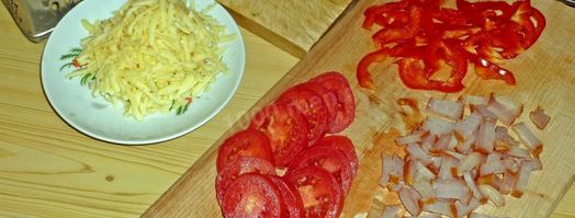 пицца на жидком тесте со свининой, помидорами и перцем. Шаг 10