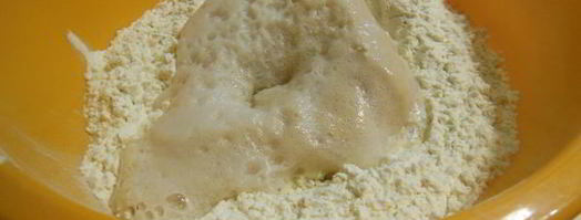 пицца с моцареллой и помидорами. Шаг 3