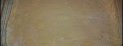 пицца с салями, беконом, моцареллой, грибами, прошутто и сыром. Шаг 10