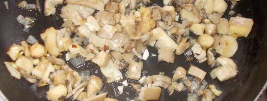 пицца с салями и грибами. Шаг 3