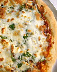 Пицца с сыром Фета