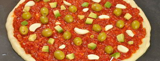 постная пицца с оливками и чесноком. Шаг 4