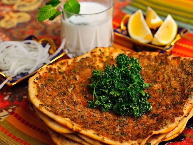 Рецепт турецкой пиццы лахмакун