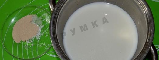 закрытая пицца кальцоне с курицей и грибами. Шаг 2