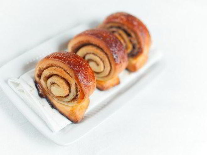 Рецепт рулетиков с инжиром