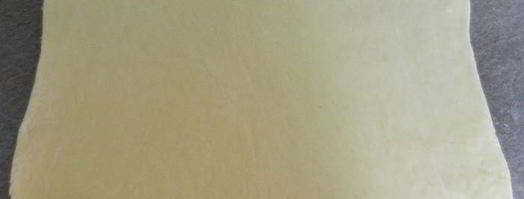 рулетики с корицей и изюмом. Шаг 5