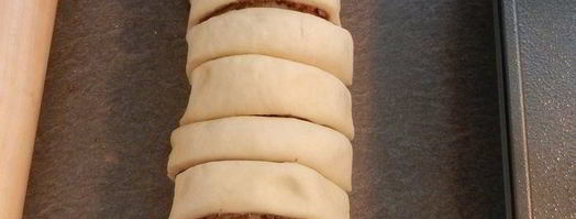 рулетики с корицей и изюмом. Шаг 9