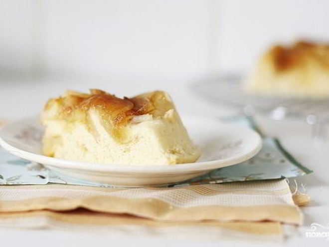 Рецепт быстрой шарлотки с яблоками