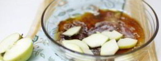 быстрая шарлотка с яблоками. Шаг 3