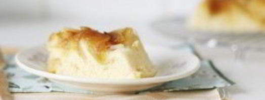 быстрая шарлотка с яблоками. Шаг 7