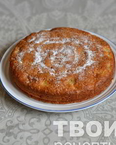 Грушевая шарлотка