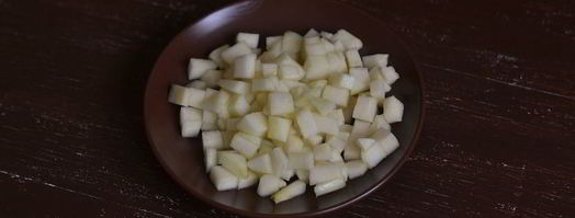 грушевая шарлотка. Шаг 4