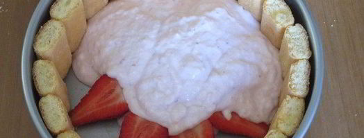 клубнично-творожная шарлотка. Шаг 8