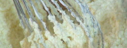 лимонная шарлотка с голубикой. Шаг 3