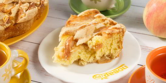 Пирог с яблоками Шарлотка