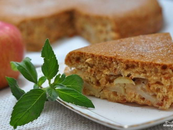 Рецепт постной шарлотки с яблоками