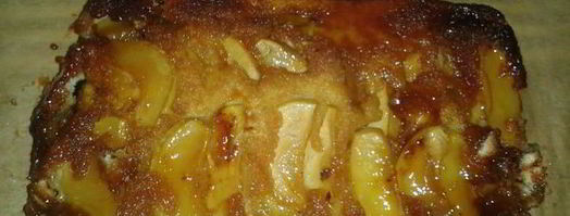 шарлотка из яблок с карамелью. Шаг 7