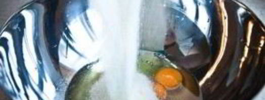 шарлотка из яблок. Шаг 3