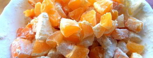 шарлотка с ананасом и хурмой. Шаг 12