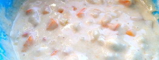 шарлотка с ананасом и хурмой. Шаг 14