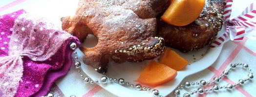 шарлотка с ананасом и хурмой. Шаг 23