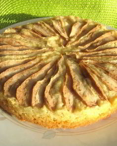 Шарлотка с грушами