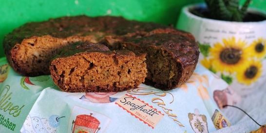 Шарлотка с капустой в мультиварке