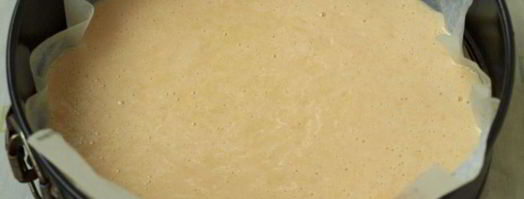 шарлотка с хурмой. Шаг 4