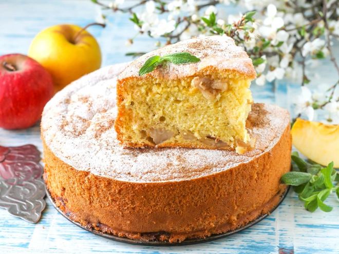 Рецепт шарлотки с корицей