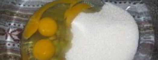 шарлотка с яблоками без муки. Шаг 3