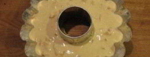 шарлотка с яблоками на кефире. Шаг 6