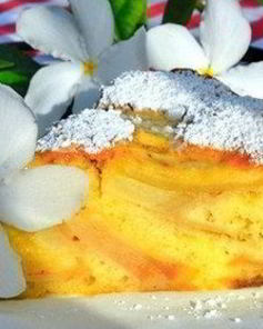 Шарлотка с яблоками по-домашнему в духовке