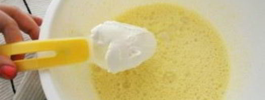 шарлотка с яблоком. Шаг 6