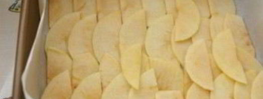 шарлотка с яблоком. Шаг 8