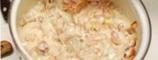 шарлотка с замороженными яблоками. Шаг 6