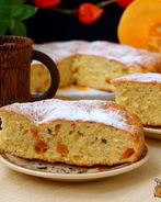 Шарлотка с запеченной тыквой