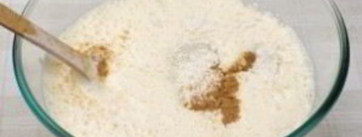 вкусная шарлотка с яблоками. Шаг 4