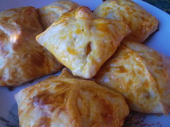 Рецепт слоеных конвертиков с персиком